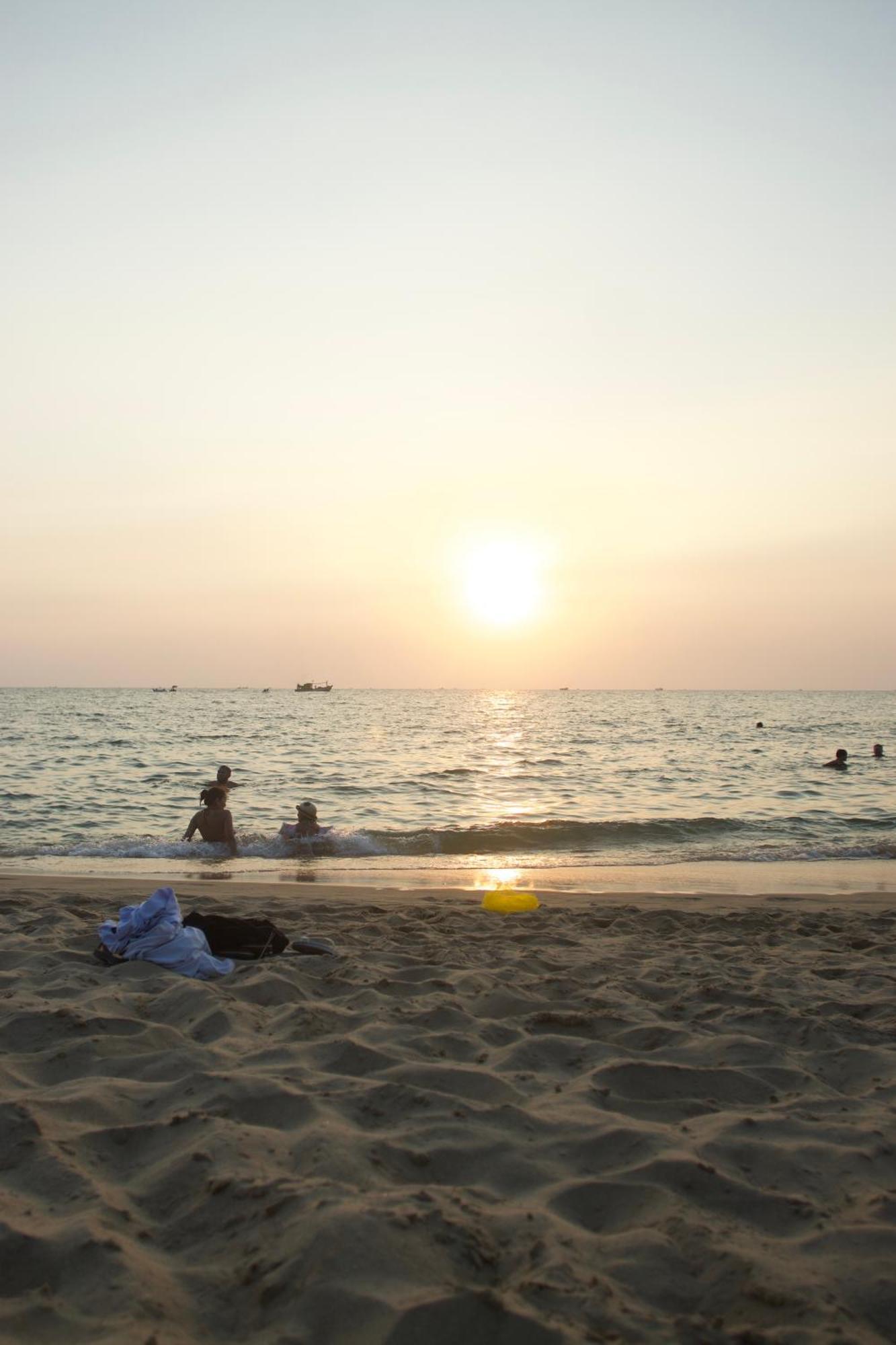 Duong Hieu Guesthouse フーコック エクステリア 写真